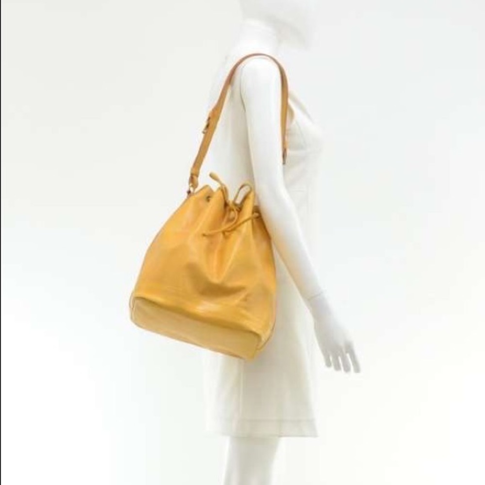 Louis Vuitton large Noe yellow Epi Leather